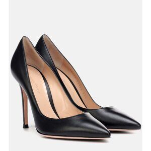 Gianvito Rossi Leather Pumps in Black 38.5 with box Womens High Heels